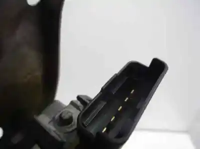 Second-hand car spare part front windshield wiper motor for dacia duster laureate 4x2 oem iam references   2013