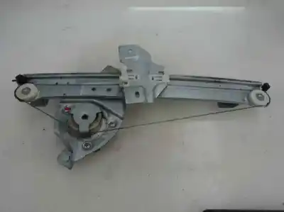 Peça sobressalente para automóvel em segunda mão elevador de vidros traseiro direito por dacia duster laureate 4x2 referências oem iam 