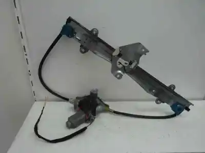 Автозапчастина б/у регулятор переднього правого скла для RENAULT TWINGO II (CN0_) 1.5 dCi 75 Посилання на OEM IAM   2014