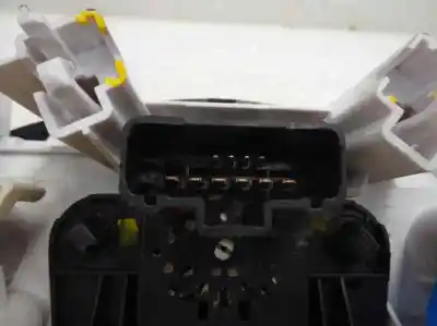 Peça sobressalente para automóvel em segunda mão comando de sofagem (chauffage / ar condicionado)  por dacia sandero laureate referências oem iam t1001640a  2009