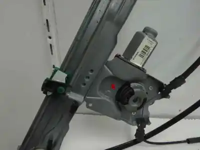 Second-hand car spare part passenger side right window regulator for renault clio iii 1.5 dci diesel cat 75 cv / 55 kw oem iam references   2012