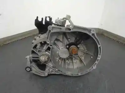 Автозапчасти б/у КОРОБКА ПЕРЕДАЧ за FORD FOCUS BERLINA (CAP)  ссылки OEM IAM 3M5R 7002 YF  2005