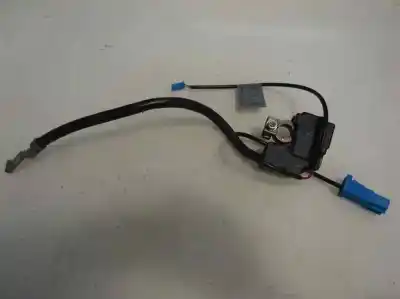 Recambio de automóvil de segunda mano de BATERIA para BMW SERIE 1 BERLINA (E81/E87)  referencias OEM IAM   2008