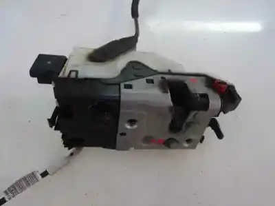 Peça sobressalente para automóvel em segunda mão fechadura da porta traseira direita por peugeot 208 business line referências oem iam 