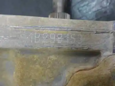 Second-hand car spare part front differential for dacia duster motor 1.5 ltr. - 80 kw dci diesel fap cat oem iam references 1b298153  2013