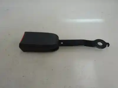 Piesă de schimb auto la mâna a doua Centurã De Siguranțã Partea Din Fatã Dreapta pentru MITSUBISHI MONTERO (V20/V40) 2.8 Turbodiesel Referințe OEM IAM   1997