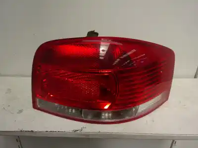 Автозапчастина б/у правий ліхтар для audi a3 (8p) 2.0 tdi посилання на oem iam 