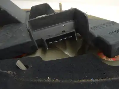 Second-hand car spare part right tailgate light for ford ka (ccq) 1.3 cat oem iam references   1997