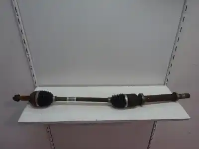 Second-hand car spare part  for RENAULT GRAND MODUS  OEM IAM references   2005