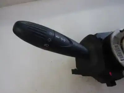 Pezzo di ricambio per auto di seconda mano comando multifunzione per ford ka (ccu) 1.3 tdci cat riferimenti oem iam 07354736600  2010