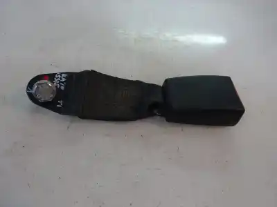 Pezzo di ricambio per auto di seconda mano  per FORD KA (CCU)  Riferimenti OEM IAM   2010
