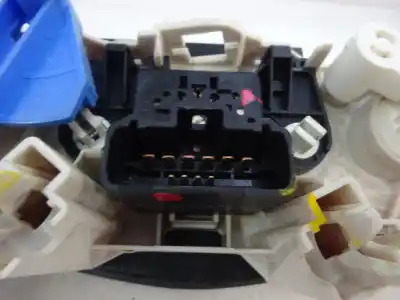 Second-hand car spare part heating / air conditioning control panel for dacia sandero 1.5 dci diesel fap cat oem iam references   2012