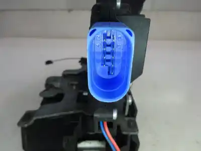 Pezzo di ricambio per auto di seconda mano serratura porta anteriore destra per volkswagen caddy ka/kb (2c) 1.6 tdi riferimenti oem iam 3d1837016aq  2012