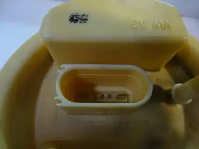 Автозапчастина б/у паливний насос для volkswagen caddy ka/kb (2c) 1.6 tdi посилання на oem iam 2k0 919 050 a  2012