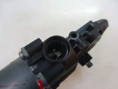 Second-hand car spare part right front window motor for kia ceed 1.4 cat oem iam references   2010