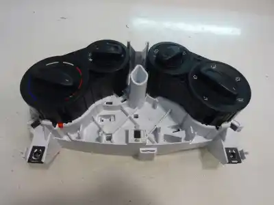 Pezzo di ricambio per auto di seconda mano Controllo Riscaldamento / Aria Condizionata per FORD KA (CCU) 1.2 8V CAT Riferimenti OEM IAM 5Q0600000  2016
