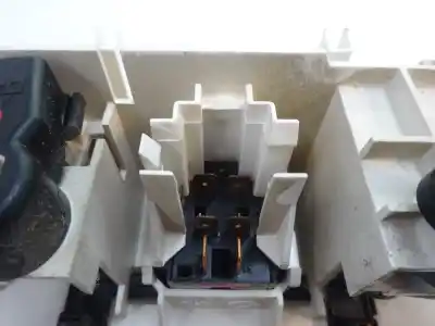 Second-hand car spare part heating / air conditioning control panel for opel corsa b 1.2 16v cat (x 12 xe / lw4) oem iam references   1999