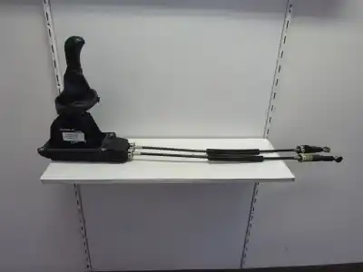 Second-hand car spare part GEAR LEVER for DACIA SANDERO  OEM IAM references 8200760429 B  2009