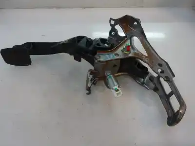 Pezzo di ricambio per auto di seconda mano pedale della frizione per toyota yaris city riferimenti oem iam 