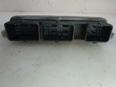 Second-hand car spare part ecu engine control for renault clio iii 1.6 16v oem iam references 8200461733  2012