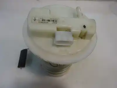 Second-hand car spare part fuel pump for renault modus emotion oem iam references 8200727736  2007