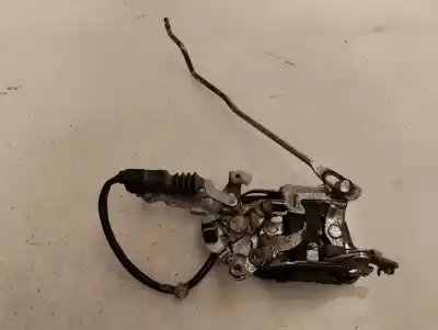 Second-hand car spare part front right door lock for opel monterey ltd oem iam references   1992