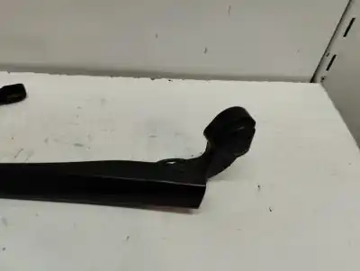 Second-hand car spare part front right windshield wiper arm for seat leon (1p1) 1.9 tdi oem iam references   2009