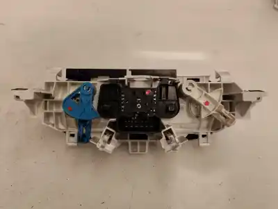Peça sobressalente para automóvel em segunda mão comando de sofagem (chauffage / ar condicionado)  por renault twingo 1.5 dci diesel fap referências oem iam   2011