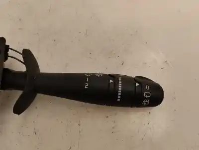 Peça sobressalente para automóvel em segunda mão comutador de limpa vidros por renault twingo 1.5 dci diesel fap referências oem iam   2011