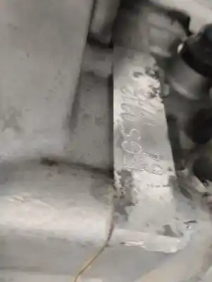 Second-hand car spare part gearbox for seat leon (1m1) 1.9 tdi oem iam references egs  2005