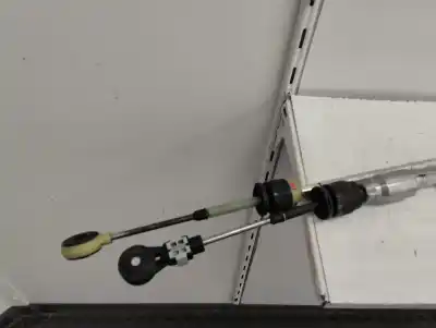 Second-hand car spare part gear lever for ford kuga (cbs) titanium oem iam references   2019