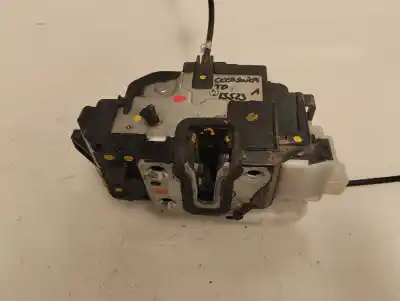 Second-hand car spare part rear right door lock for kia ceed 1.6 cat oem iam references 