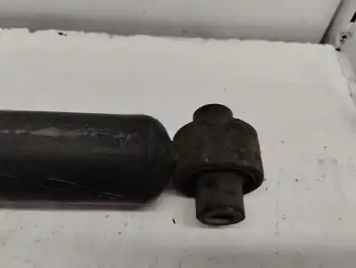 Автозапчасти б/у задний левый амортизатор за toyota verso 1.6 16v cat ссылки oem iam   2011