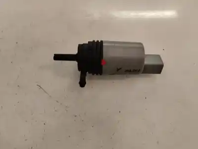 Second-hand car spare part WASHER PUMP for BMW SERIE 5 TOURING (E61)  OEM IAM references   2004
