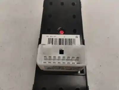 Second-hand car spare part left front power window switch for kia ceed (ed) 1.6 crdi 115 oem iam references   2009