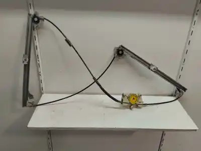 Peça sobressalente para automóvel em segunda mão elevador de vidros dianteiro direito por audi a4 avant (8e) 2.0 tdi referências oem iam 