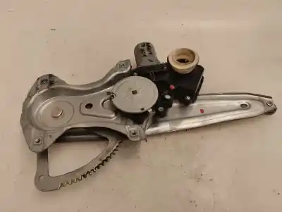 Peça sobressalente para automóvel em segunda mão elevador de vidros traseiro direito por toyota verso active referências oem iam 