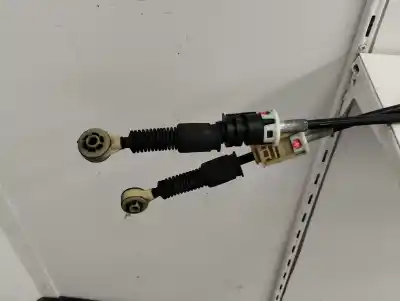 Pièce détachée automobile d'occasion levier pour renault clio iii expression références oem iam   2010