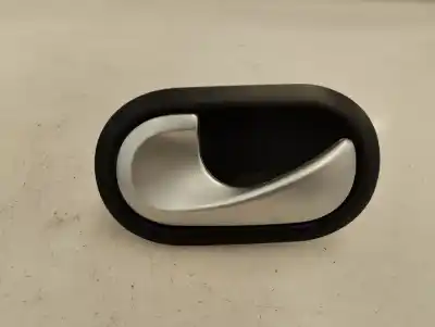 Pezzo di ricambio per auto di seconda mano maniglia interna posteriore sinistra per renault clio iii expression riferimenti oem iam 