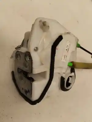 Second-hand car spare part rear right door lock for mazda 3 lim. (bl) 2.2 turbodiesel cat oem iam references 