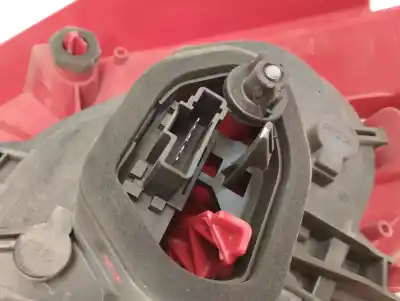 Pezzo di ricambio per auto di seconda mano lampada posteriore sinistra per peugeot 208 active riferimenti oem iam   2013