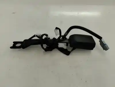 Second-hand car spare part front right seat belt for toyota auris 1.4 16v cat oem iam references 