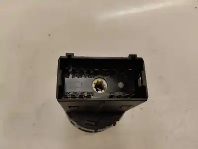 Second-hand car spare part headlights switch for skoda rapid ambition oem iam references   2014