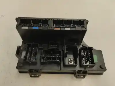 Second-hand car spare part fuse box unit for chrysler sebring berlina 2.0 crd limited oem iam references p68028008ab  2008