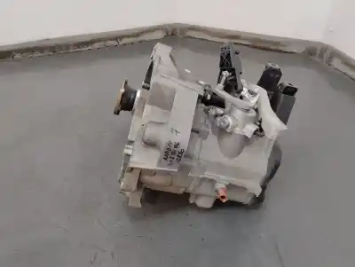 Second-hand car spare part gearbox for skoda rapid ambition oem iam references 31 mfx  2014