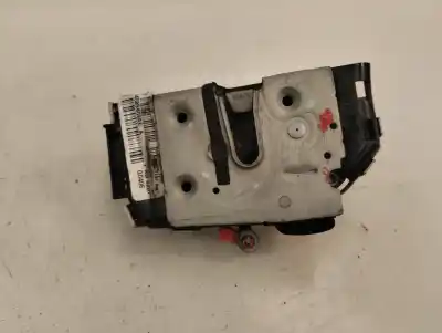Second-hand car spare part left front door lock for dodge caliber 2.0 16v crd cat oem iam references 