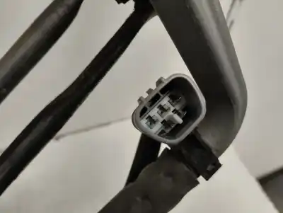 Pezzo di ricambio per auto di seconda mano tiranti e motorino del tergicristallo anteriore per toyota verso active riferimenti oem iam   2010