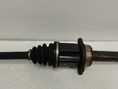 Second-hand car spare part front right transmission for toyota verso active oem iam references   2010