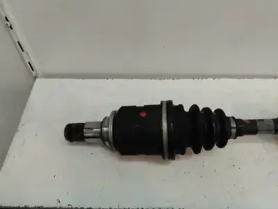 Peça sobressalente para automóvel em segunda mão transmissão dianteira esquerda por toyota verso active referências oem iam   2010