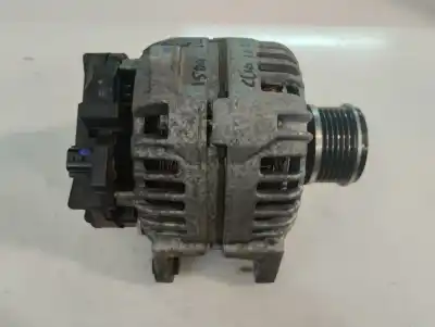 Second-hand car spare part alternator for renault clio iii authentique oem iam references 8200660033-a